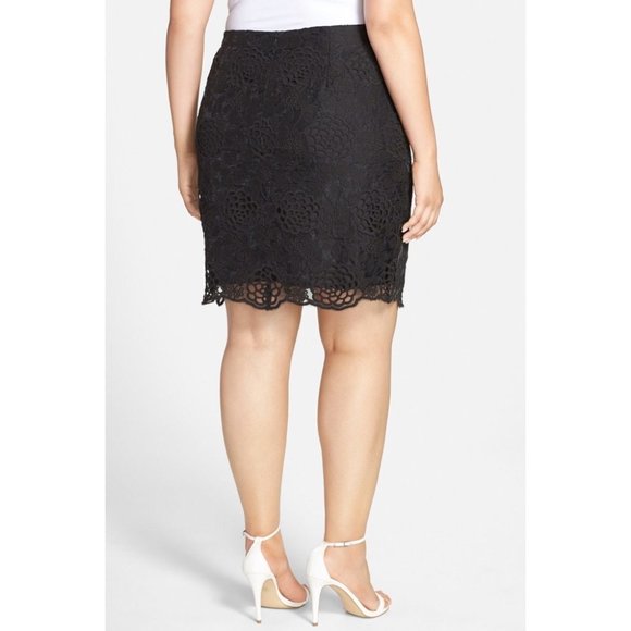 Halogen Dresses & Skirts - Halogen lace pencil skirt versatile Blk NWT Sz 24